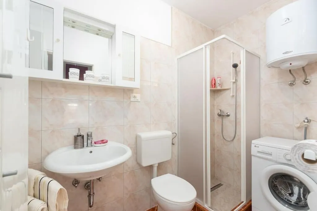 Jani Apartment Porec 0*,  Croatia